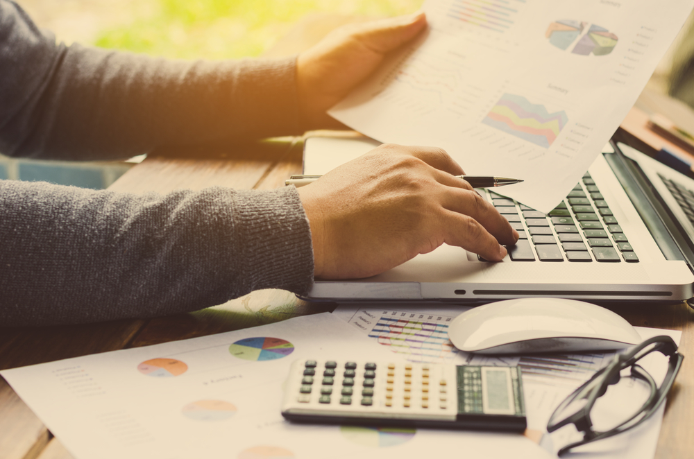 What are the Differences Between Financial Accounting and Management  Accounting?