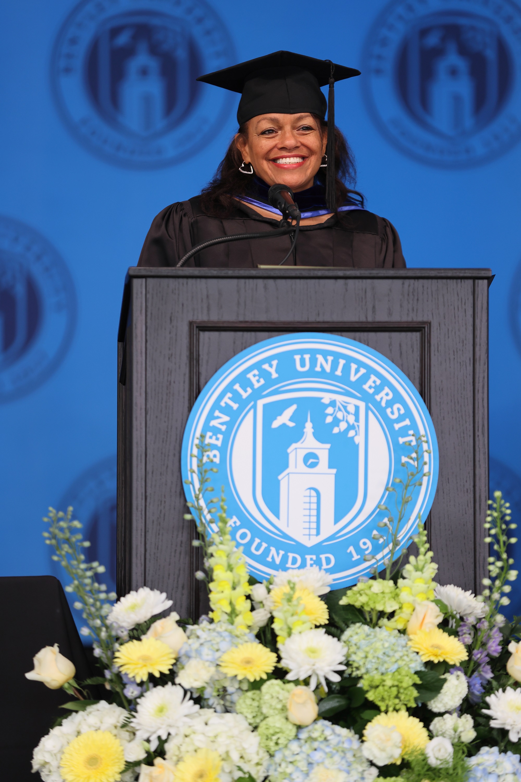 Valerie Mosley speaking at commencement