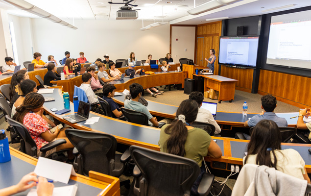 Wall Street 101 | Bentley University