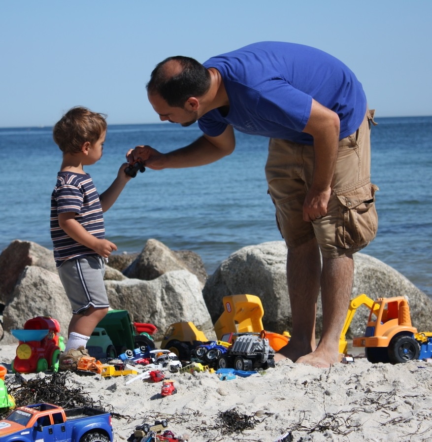 Jeff and his son on set on the beach