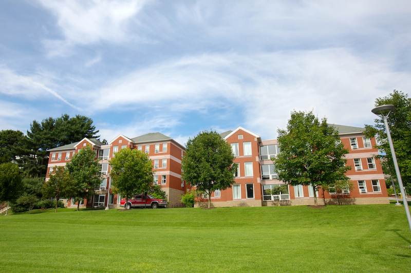 on-campus-housing-bentley-university