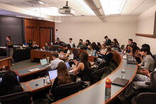     Faculty-led Competition – Seung-Wook Kim
