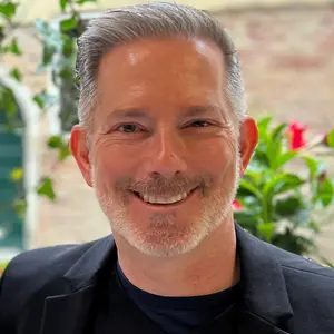 LJ Kugler Headshot