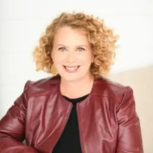 Headshot of Bentley alumna Debbie Millin ’92