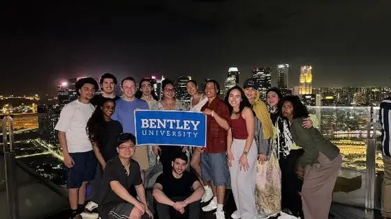 Meryam Hakkaoui with friends