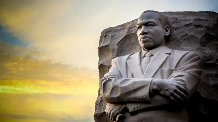 Martin Luther King Statue