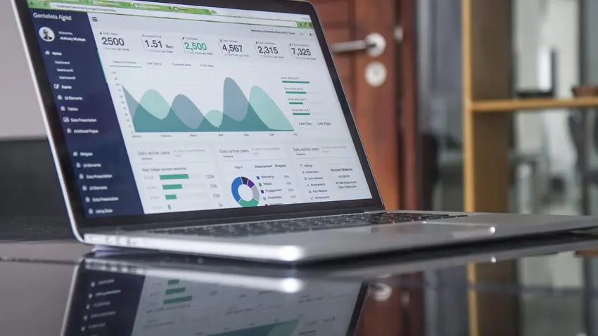 laptop screen with reports 