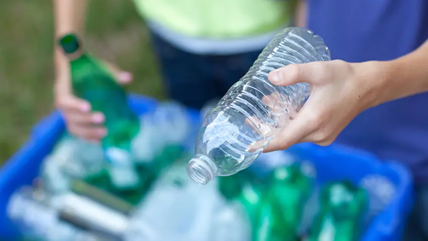 20% of the materials contained recycled content and came from local sources
