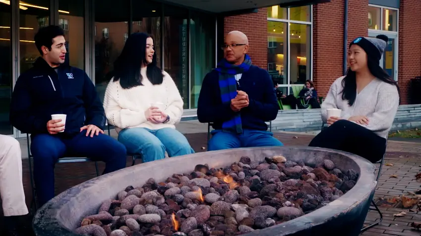 President Chrite Holiday video