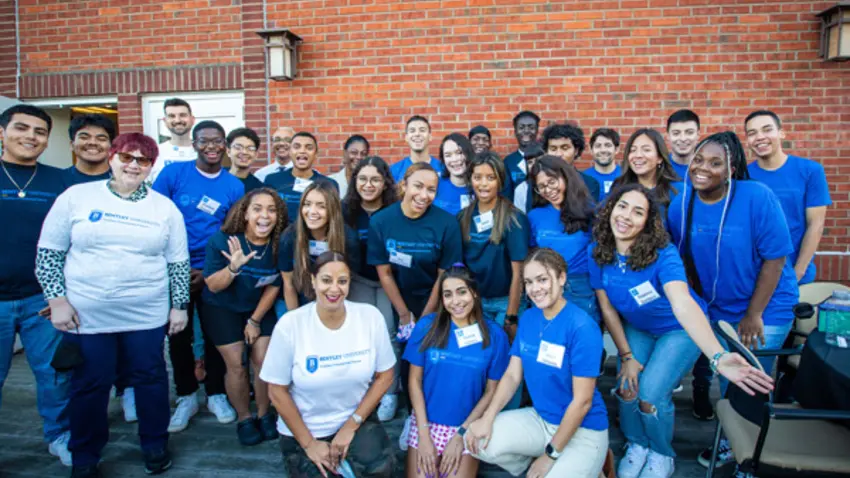 group of students in the firstgen fellows program