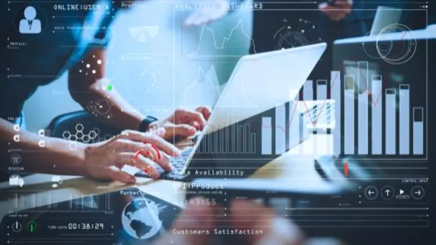 hands on keyboard working with graphs