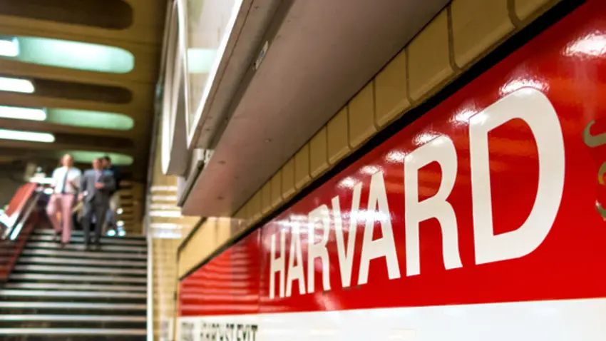 harvard train stop