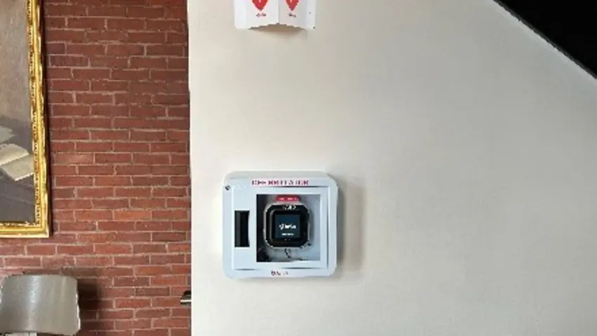 Lindsay AED
