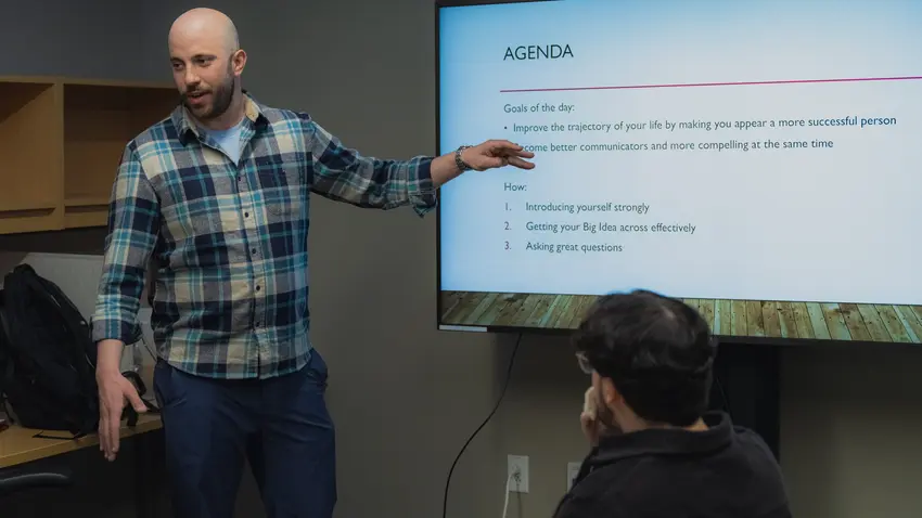 Garren Hilow coaches students in the entrepreneurship hub