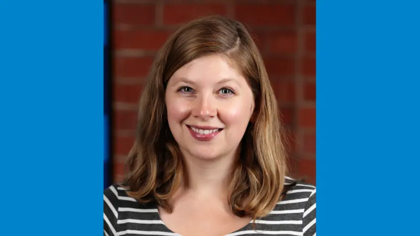 Headshot of Professor Arielle Scoglio