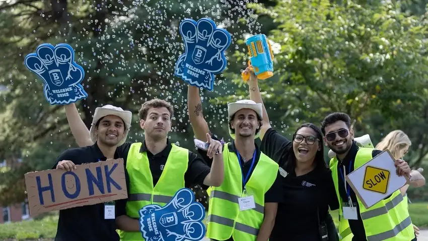 Orientation Leaders on Move-in Day