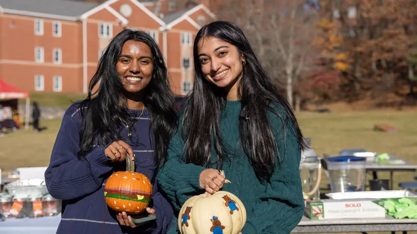 pumkin decorating CISS event