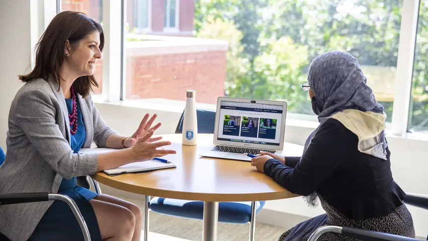 GRADUATE ACADEMIC ADVISING SERVICES