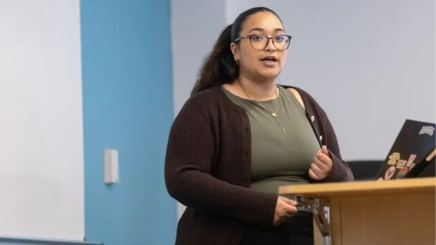Bentley student Chelsea Cruz presents research at undergraduate research day