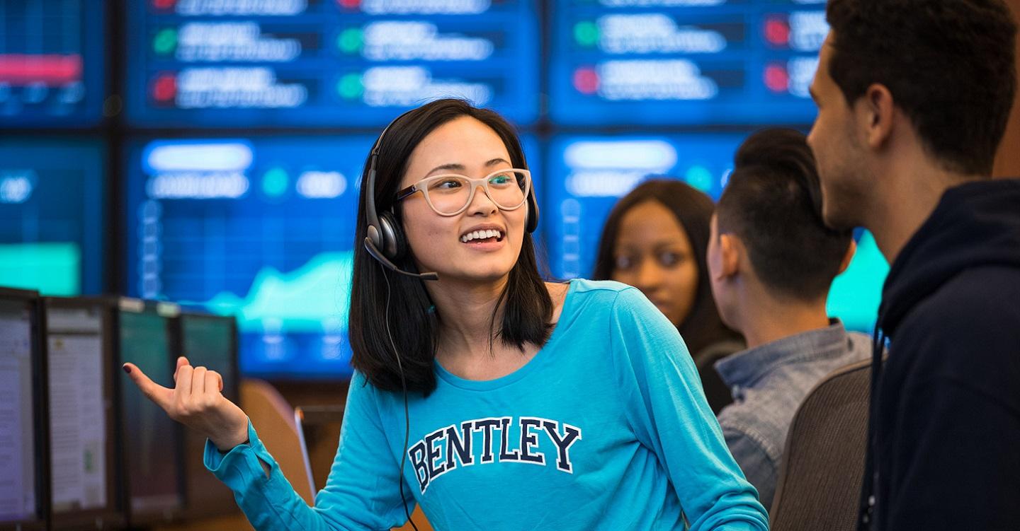 Students in the trading room at Bentley University