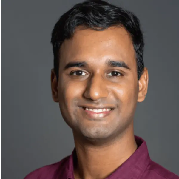 Headshot of Naveen Sunder